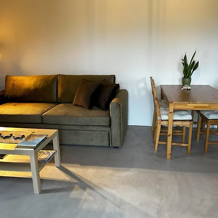 Messinian Stone House * Messíni