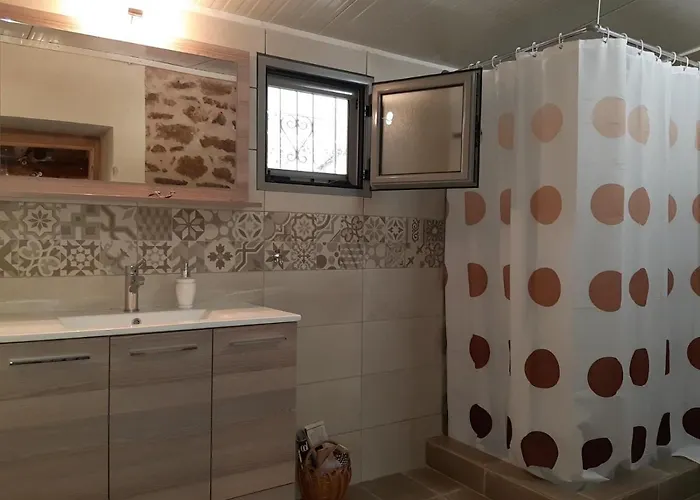 Messinian Stone House Messíni