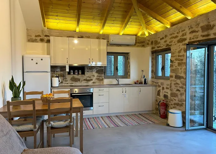 Feriehus Messinian Stone House Messíni