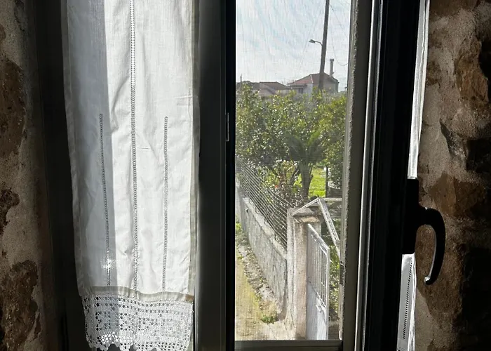 Messinian Stone House Semesterbostad